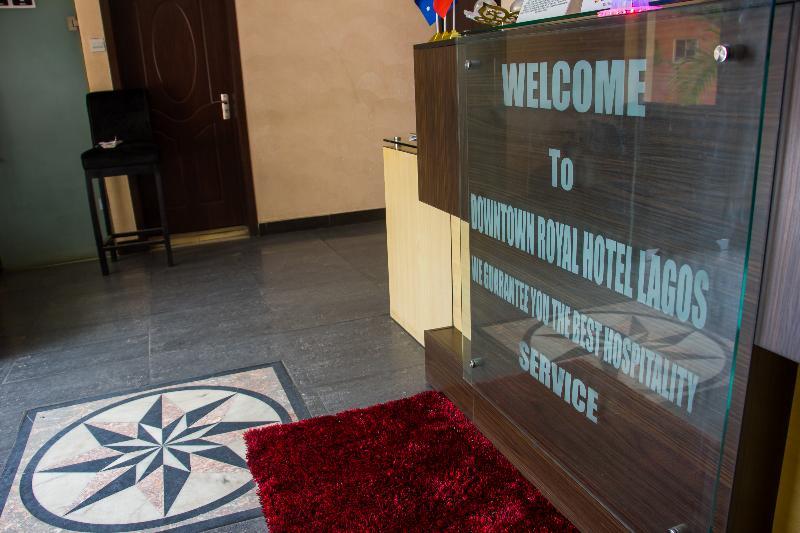 Downtown Royal Hotel Икея Экстерьер фото
