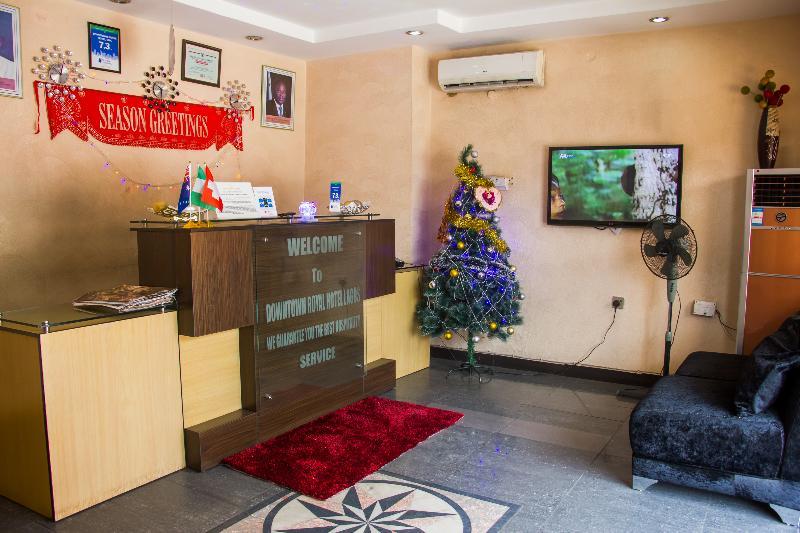 Downtown Royal Hotel Икея Экстерьер фото